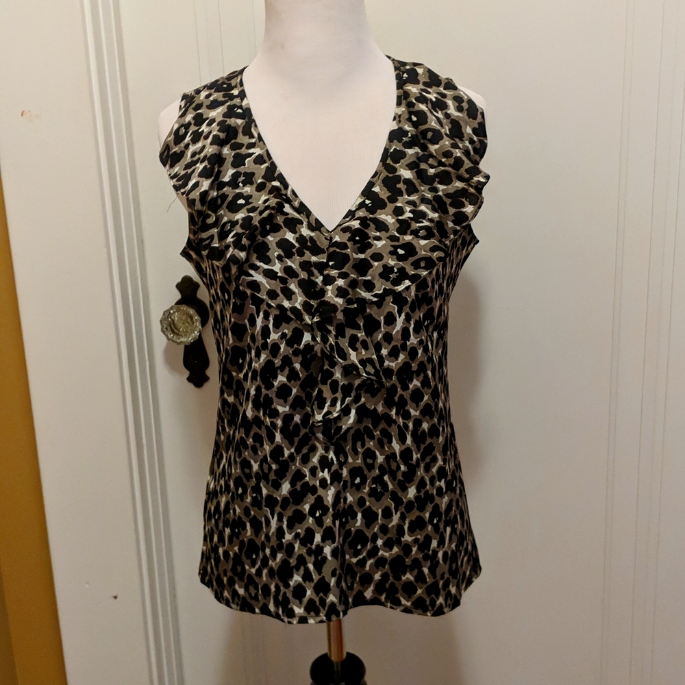 Ann Taylor Sleeveless blouse